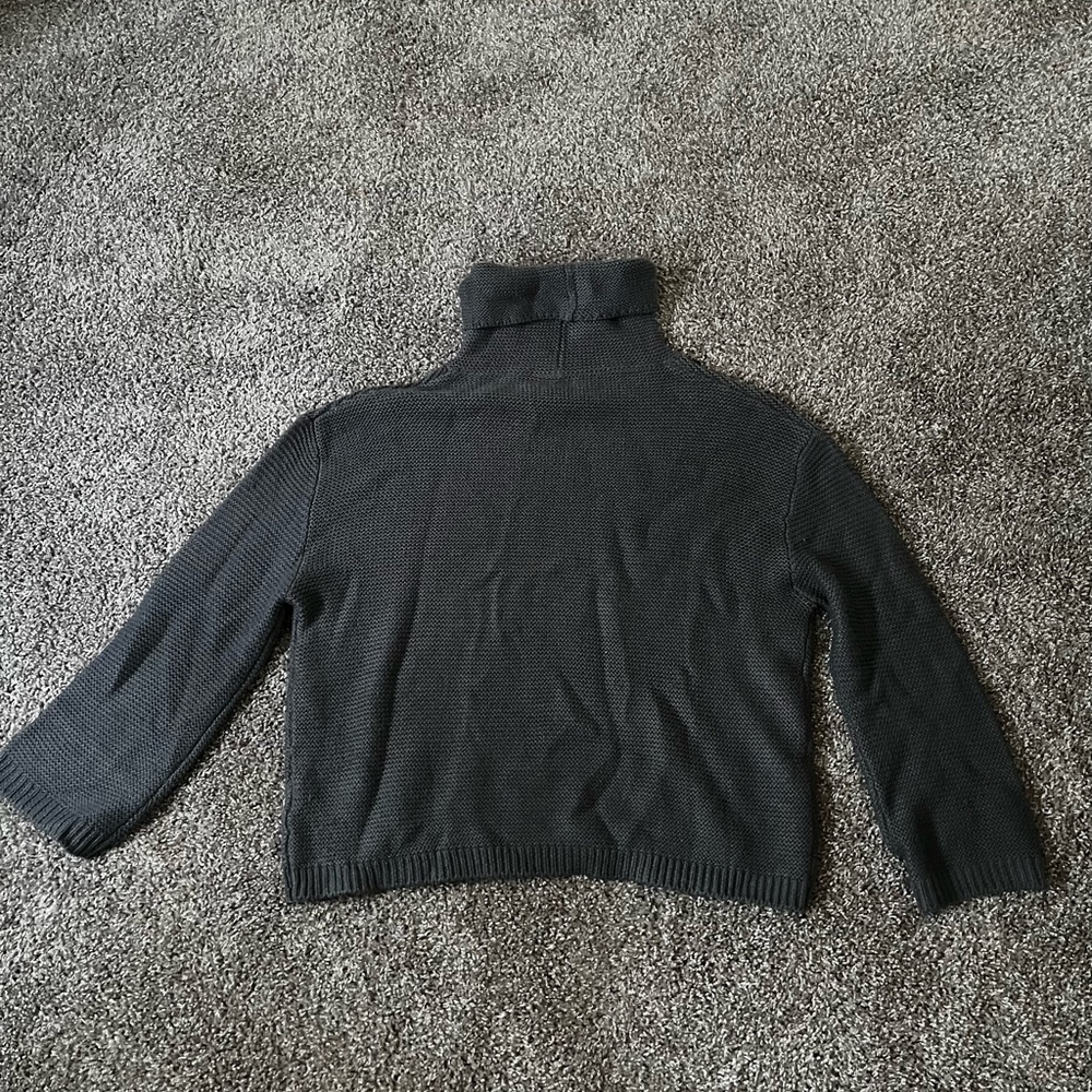 Baggy turtleneck sweater